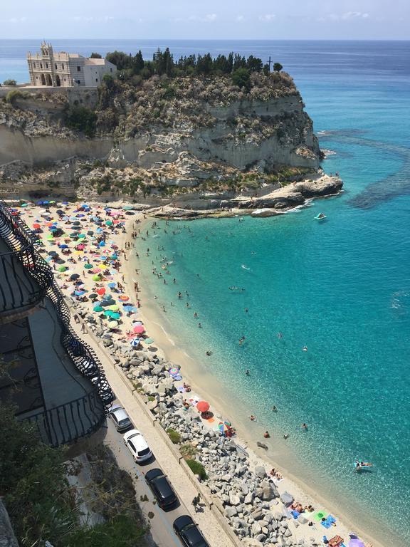 Apartment With Sea View Tropea Exterior photo