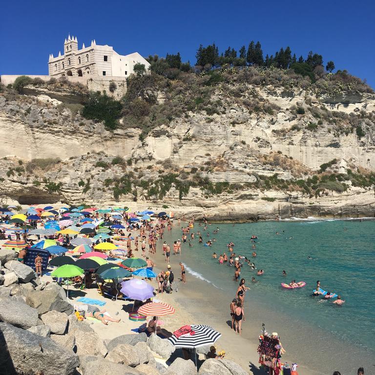 Apartment With Sea View Tropea Exterior photo
