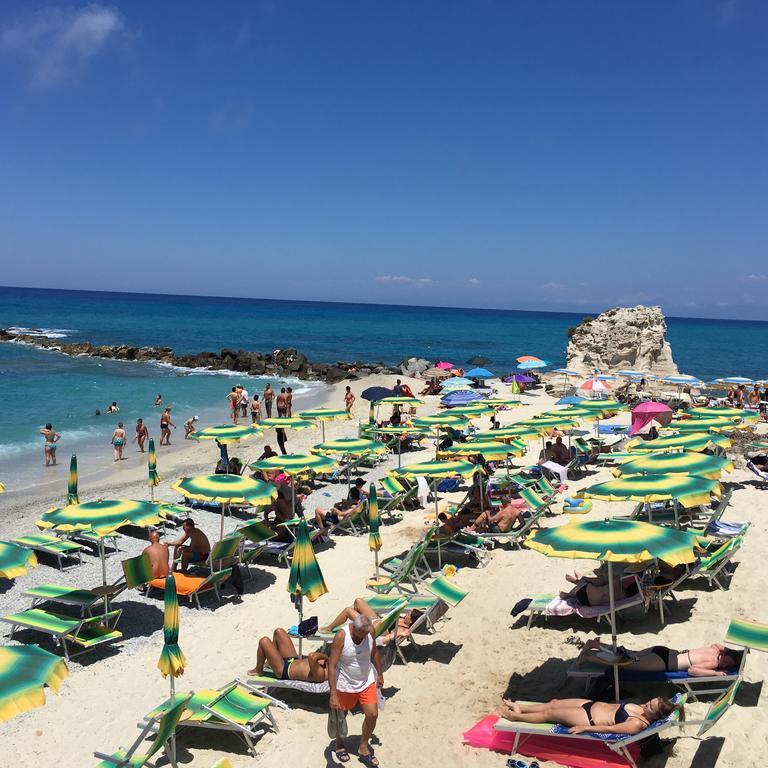 Apartment With Sea View Tropea Exterior photo